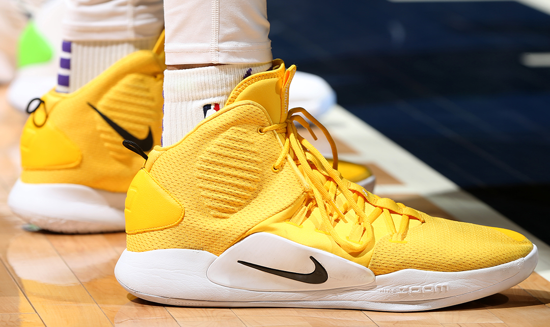 泰伦·卢：我也不知道第三节为啥崩了，这真的伤害了我们（泰伦·卢：不明白第三节为何崩盘，这对我们打击很大）