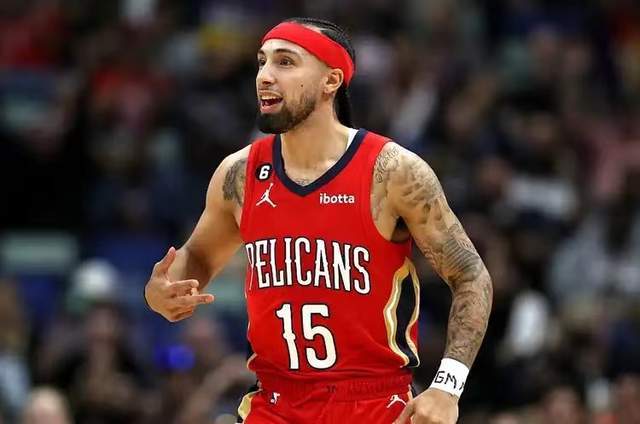 深圳新世纪篮球俱乐部迎来外籍球员阿尔法·卡巴（外援阿尔法·卡巴加盟深圳新世纪篮球俱乐部）