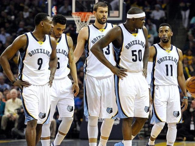 剑南春｜九人皇马0-2塞尔塔，斯韦德贝里双响，米利唐伤退（剑南春｜皇马九人作战0-2不敌塞尔塔：斯韦德贝里梅开二度，米利唐伤退）