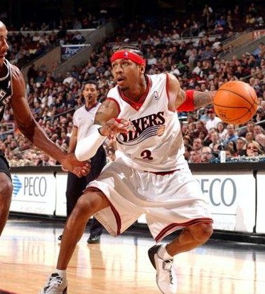 CBA俱乐部杯：上海久事99比71大胜宁波男篮，豪取两连胜！（CBA俱乐部杯：上海久事99-71轻取宁波男篮，喜迎两连胜）