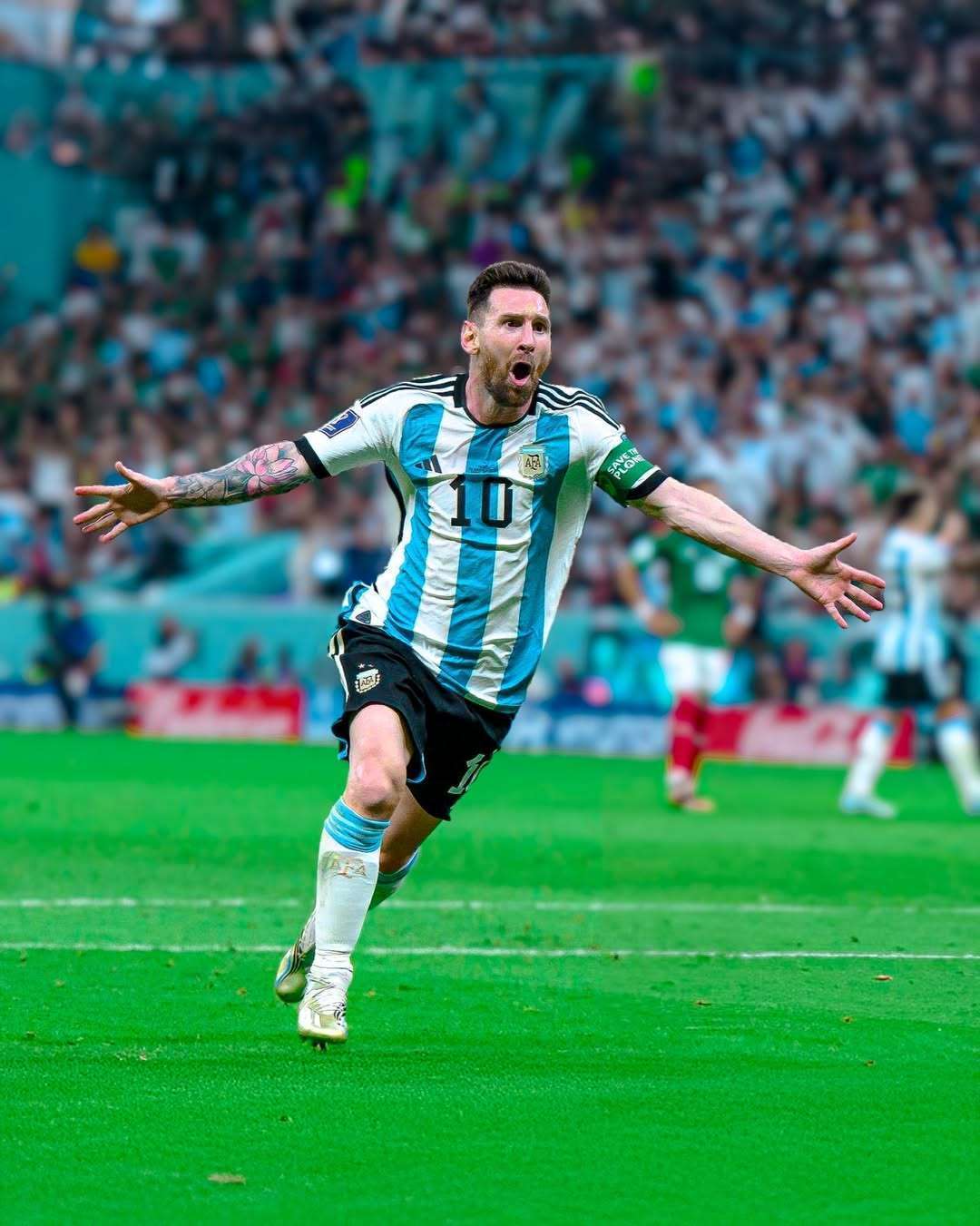 记者：纽卡有意签下埃德松，用来接班状态不佳的乔林顿（纽卡欲引进埃德松，接替表现低迷的乔林顿）