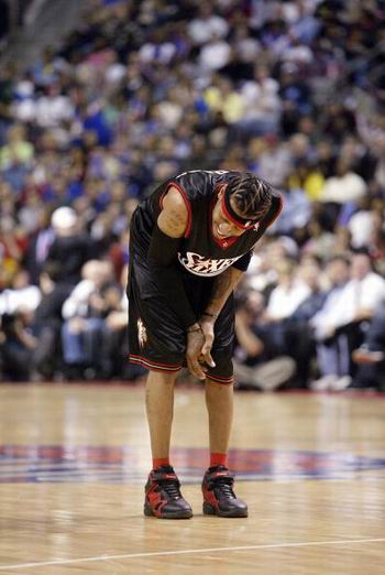 鲁尼：赖斯具备担任英格兰队长的潜质；不能光用进球衡量哲凯（鲁尼：赖斯有望出任英格兰队长；评价哲凯不应只以进球论英雄）