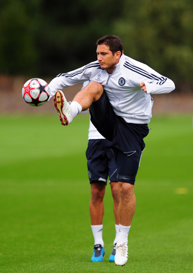 穆帅：当年我给了麦克托米奈生涯首秀，今天他给我他的球衣（穆里尼奥：我曾让麦克托米奈完成首秀，如今他把球衣送给了我）