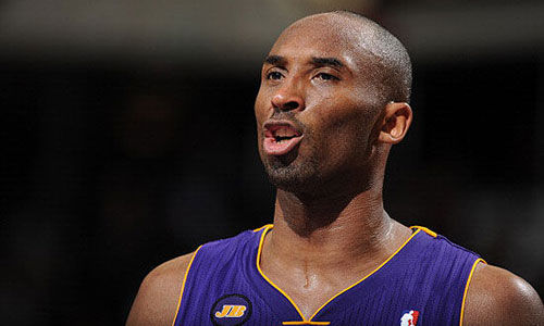 绿帽哥：利物浦高层与斯洛特今日开会，萨拉赫无缘下周欧冠名单（绿帽哥称：利物浦高层今与斯洛特会谈，萨拉赫不进下周欧冠大名单）