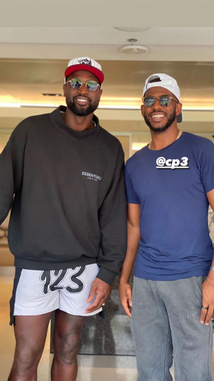 舍甫琴科：我喜欢这支米兰的热情；莱奥能在我那时的米兰踢球（舍甫琴科：如今的米兰激情四溢；莱奥放到我那支球队也能立足）