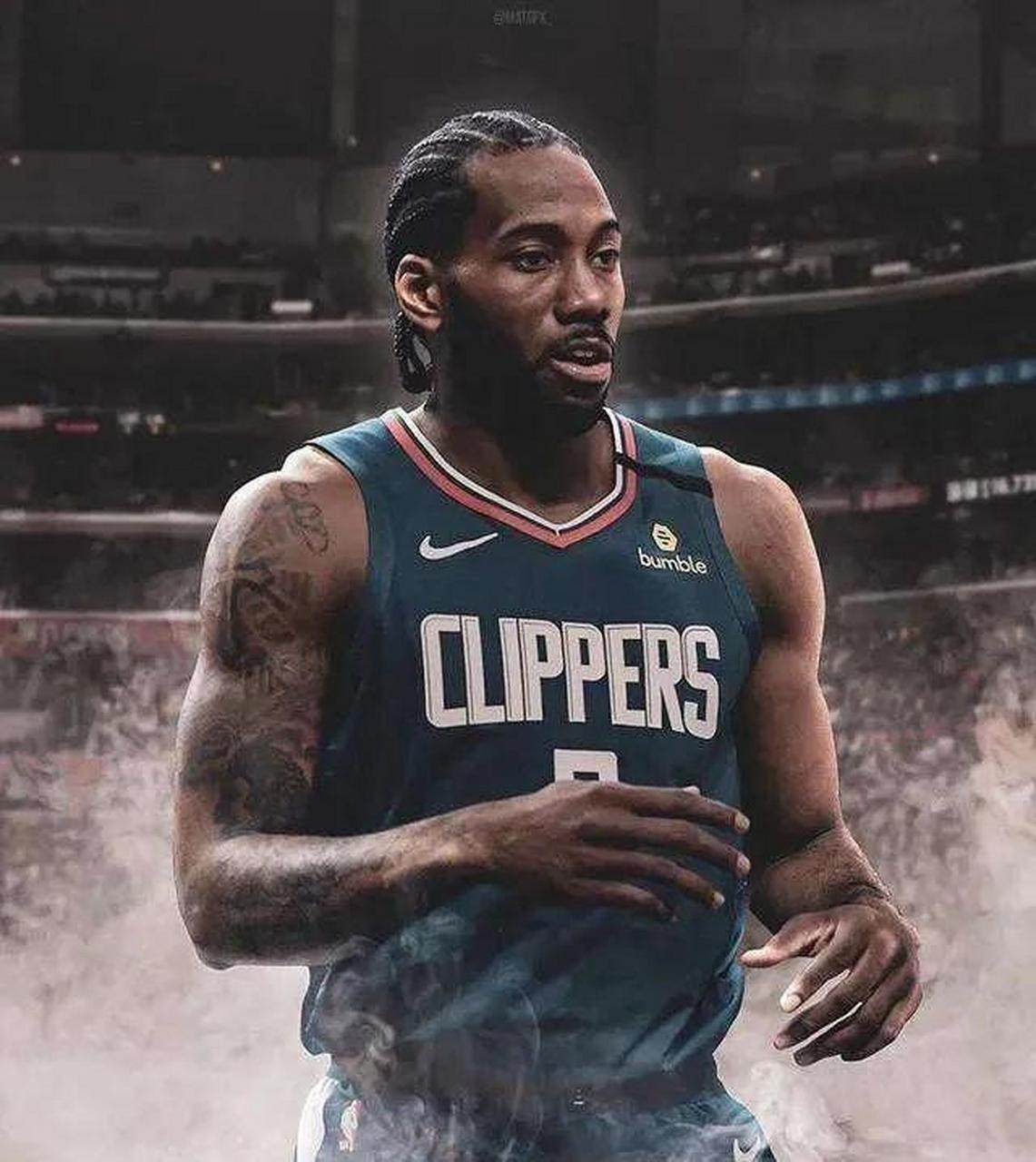 邵佳一执掌国足3把火：体能、纪律、数据，混日子球员的好日子到头了！（邵佳一接手国足祭出三板斧：体能为先、纪律从严、数据说话，混日子球员没戏了）