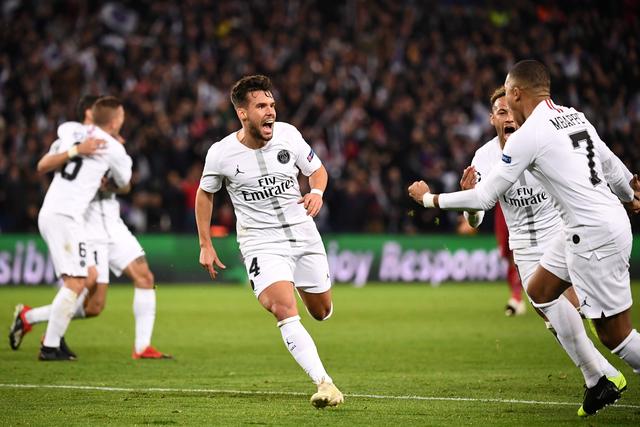 勇士门面在联赛再夺风头（勇士当家球星再度成为联赛焦点）